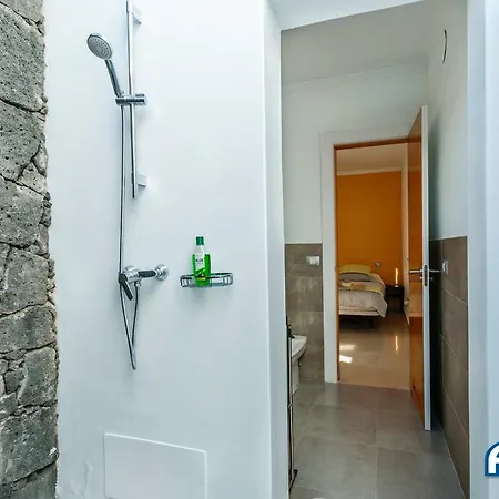 Modern & Bright With Separate Studio - El Guanche Villa